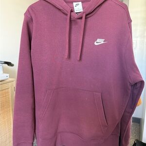 Nike Men's Burgundy Hoodie Sweater